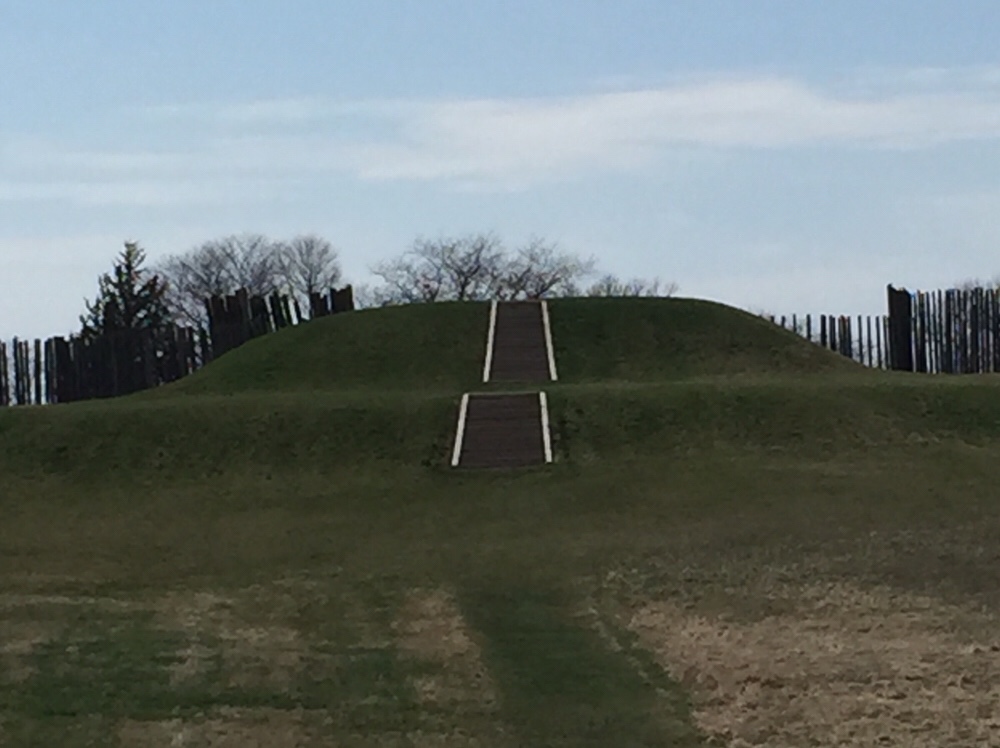 Aztalan State Park-a cloudy story of a mysterious&nbsp;people.
